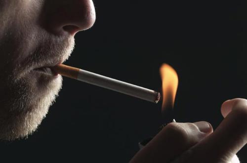 科学家最新研究证实吸烟会修改你的基因，增加患上癌症的风险